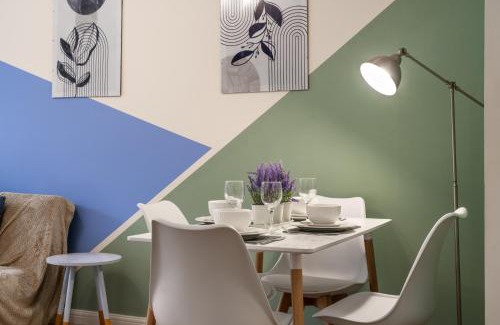 Bishop's Stortford Apartamento | STN - Bishops's Stortford - Free Gated Parking - Two Bed Apartment - Perfect location for Stansted Airport