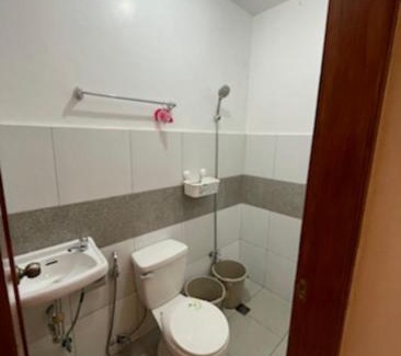 Lucena Apartamento | Sto. Niño Whole House w/2 AC Bedrooms
