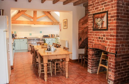 Eaton Mascott Cabaña | Stockbatch Granary