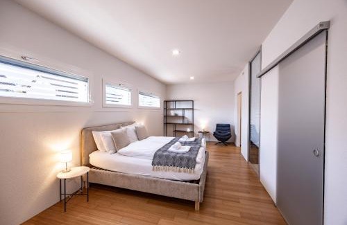Steffisburg Apartamento | Stockhorn Loft - central, free parking, private