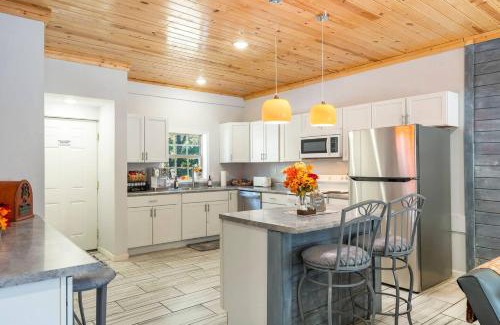 Dunnegan Casa | Stockton Lake Hideaway Less Than 12 Mile To Lake