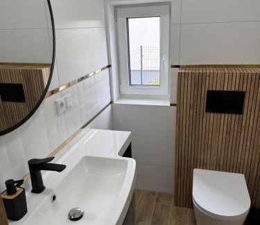 Ciezkowice Casa | Stodoła skamieniałe wzgórze