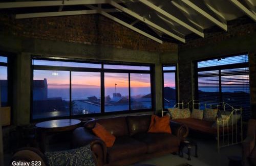 Yzerfontein Casa | Stoepsit