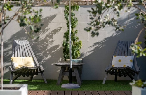 Sumner Apartamento | Stoked on Sumner Living