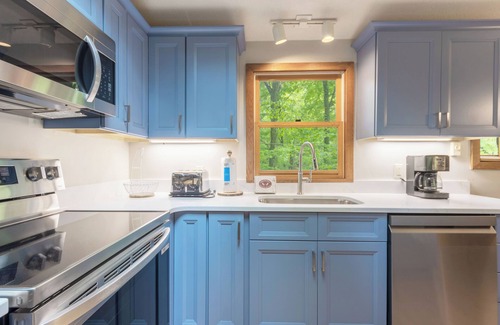 Covert Casa | Stolen Day - located in the desirable rustic gated resort community - Pet Friendly!