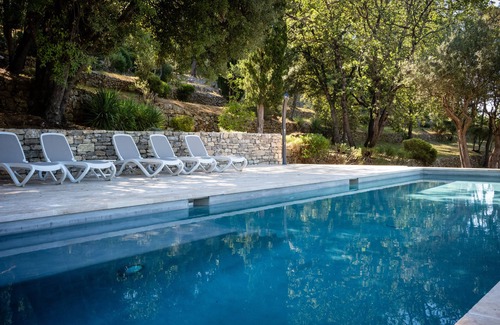 Lorgues Casa | Piedra Bastide - aislado - autenticidad de provincia - piscina - vistas