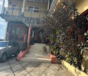 Freetown Hotel | STONE CASTLE HOTEL