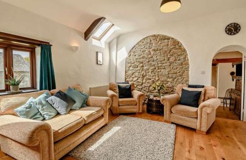 Letterston Casa | Stone cottage in rural Pembrokeshire