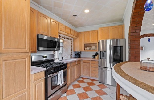 Brockport Casa | Stone Cottage on Erie Canal, Brockport!