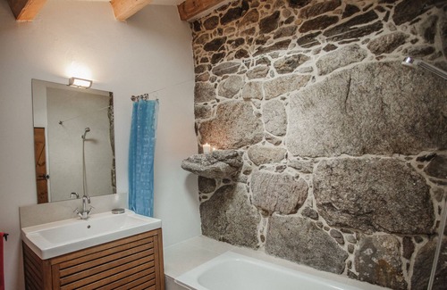 Morana Cabaña | Stone Country Cottage in Stunning Valley - 5 guests maximum