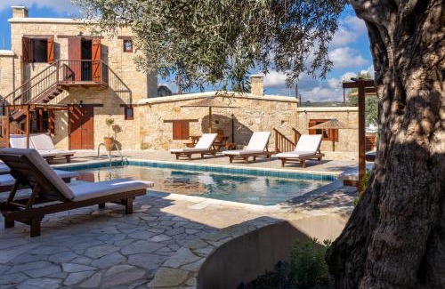 Giolou Apartamento | Stone Court Boutique Studios