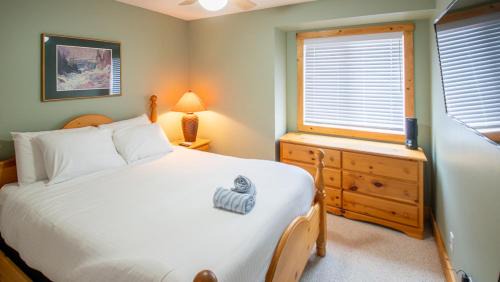 East Kootenay Apartamento | Stone Creek Chalet by Fernie Lodging Company