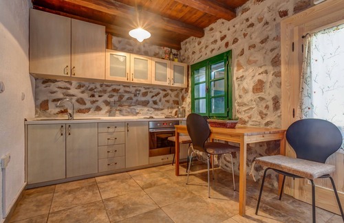 Dubovica Apartamento | Duplex de piedra para 4 personas