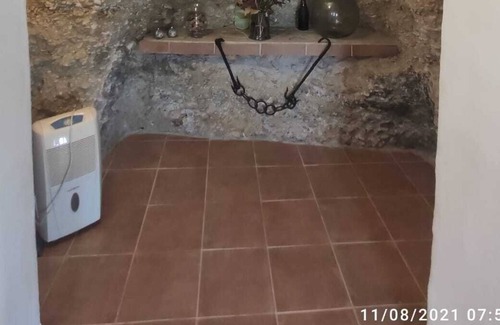Monteleone Sabino Casa | Stone farmhouse one hour from Rome