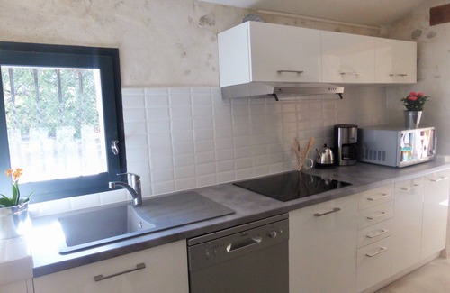 Entrechaux Casa | mas de piedra y piscina privada hasta 10 personas