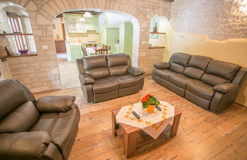 Jakovici Casa | Stone Holiday House Mendula