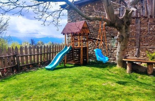 Garmen Casa | Stone house (Каменната къща)