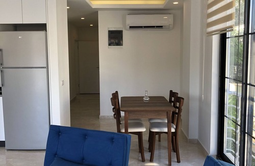 Kalkan Apartamento | Stone House Aparts Kalkan with large terrace on the ground floor