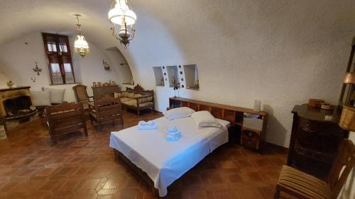 Leonidio Casa | Stone House Foteini & Konstantinos quiet area, relaxation, beautiful garden