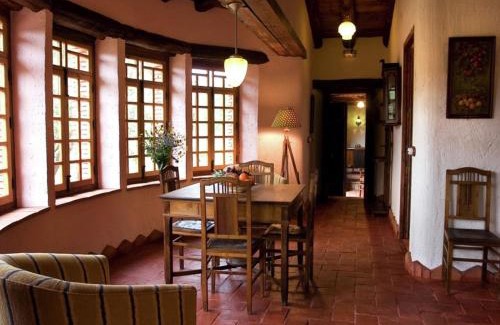 Alajar Casa | Stone House in Alájar near Gruta de las Maravillas