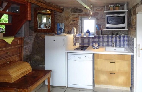Plougasnou Casa | Casa de Piedra en Bretaña con Vista al Mar