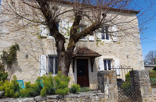Espedaillac Casa | Casa de piedra en el corazón de una antigua granja