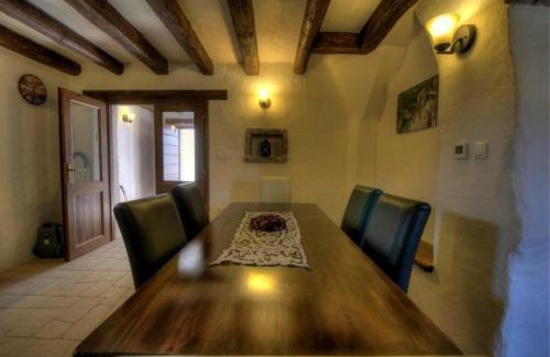 Kotli Casa | Stone House Kotli