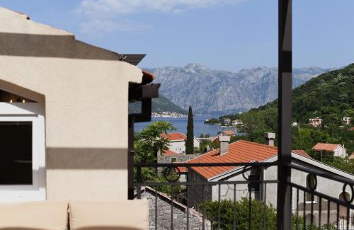 Donji Morinj Apartamento | Stone house Morinj