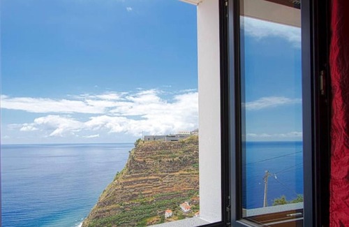 Calheta Cabaña | STONE HOUSE