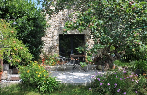 Riantec Casa | casa de piedra, tranquilo, cerca del mar