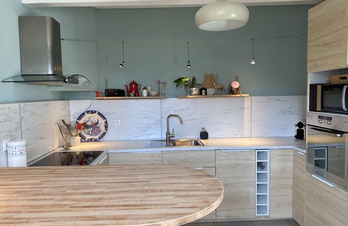 Chailly-en-Biere Casa | Casa de piedra con mucho encanto ideal para familia.