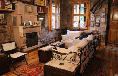 Ayvalik Casa | Stone House with Garden in Cunda/Ayvalik