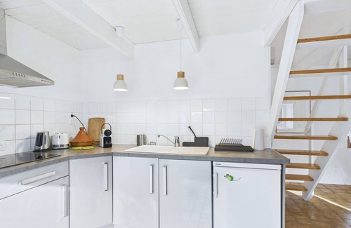Plouguerneau Chalet De Esquí | Casa de piedra con gran jardín para 4