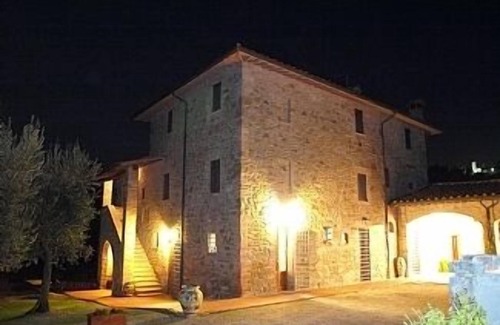 Teverina di Cortona Apartamento | La casa de piedra con piscina y barbacoa, con vista a Perugia y a Asís, cerca de los senderos