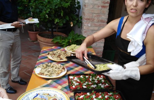 Teverina di Cortona Apartamento | La casa de piedra con piscina y barbacoa, con vista a Perugia y a Asís, cerca de los senderos