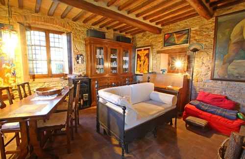 Ripa-Pozzi-Ponterosso Villa | Villa en Seravezza con 3 habitaciones, capacidad 5