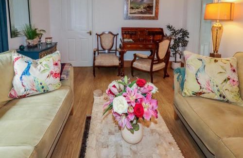 Pontblyddyn Casa | Stone Houses
