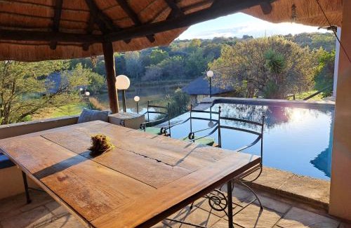 Maanhaarand Cabina | Stone Meadows Country Estate