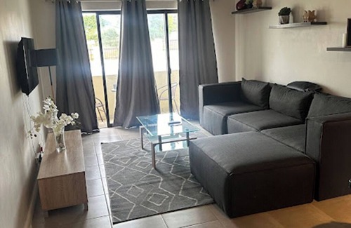 Kraaifontein Apartamento | Stone Ridge Haven: Spacious 2-Bedroom Apartment for All Stays!