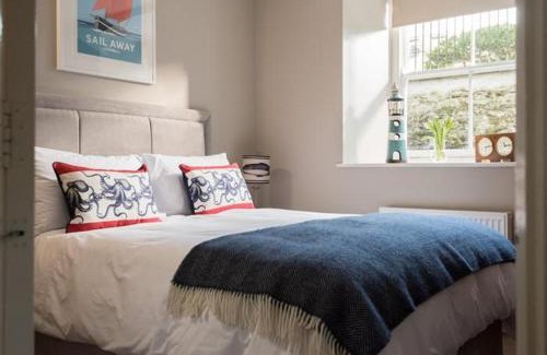 Mylor Churchtown Apartamento | Stone's Throw - 2 Bed Apartment Centre of Falmouth