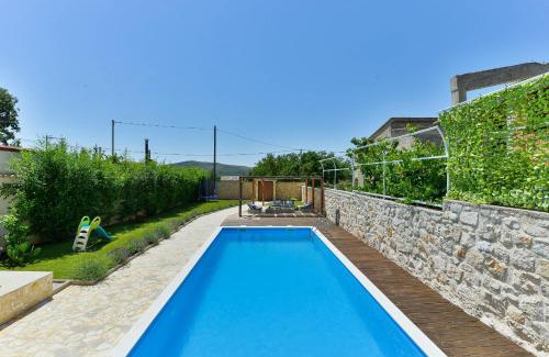 Galovac Villa | Stone villa with pool