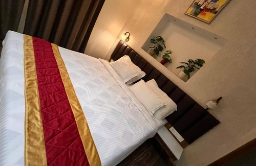 Madhupur Hotel | STONE BERRY