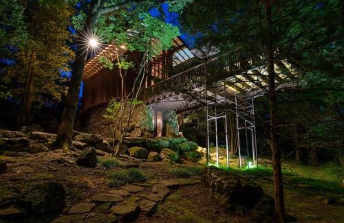 Eden Isle Casa | Stoneflower Cottage