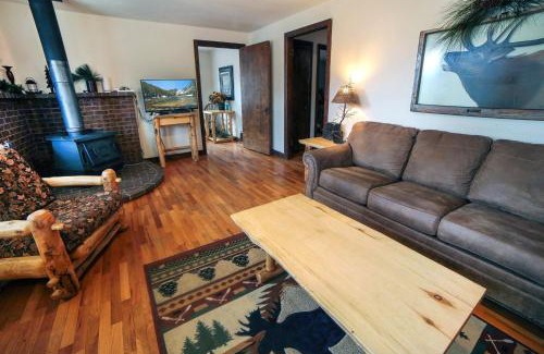 Estes Park Casa | Stonehaven Home by Rocky Mountain Resorts- #3384