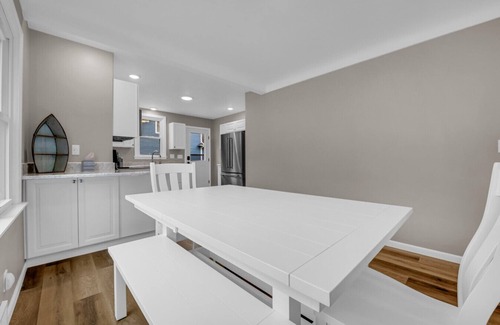 Port Austin Apartamento | StoneHaven on Lake Street — Port Austin