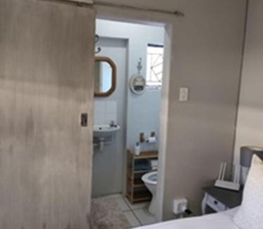 Oudtshoorn Apartamento | Stonehenge Cottage