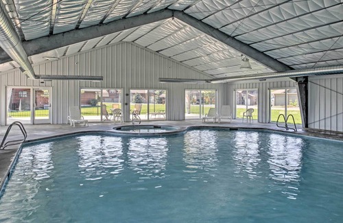 Blanchard Condominio | Acogedor condominio en el campo de golf StoneRidge con acceso a la piscina