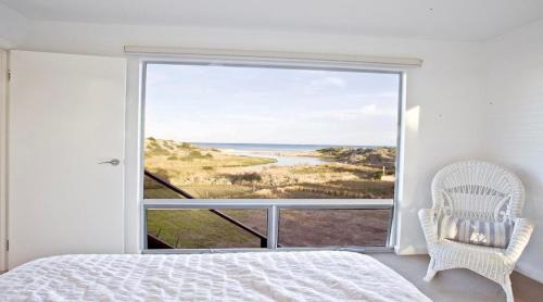 Carrickalinga Casa | Stones Throw 26 River View Drive