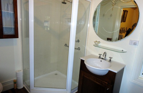 Belgrave Cama Y Desayuno | Stones Throw Cottage Bed & Breakfast