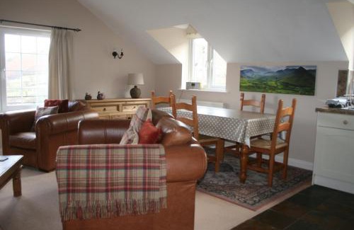 Newlands Valley Casa | StoneyFell